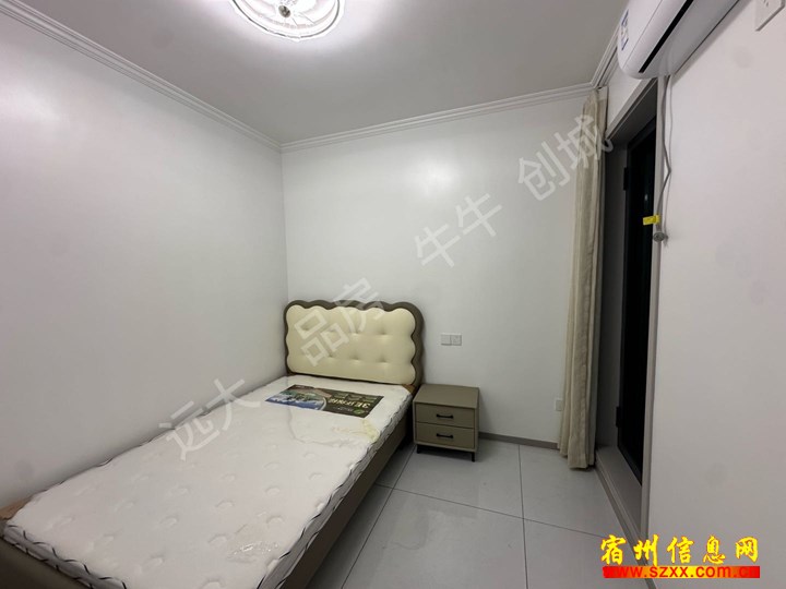 恒福新城区精装修1200/月3室