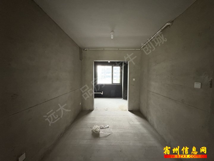 政务区 一小十一中 墉贤悦府毛坯三室137平方单价五千