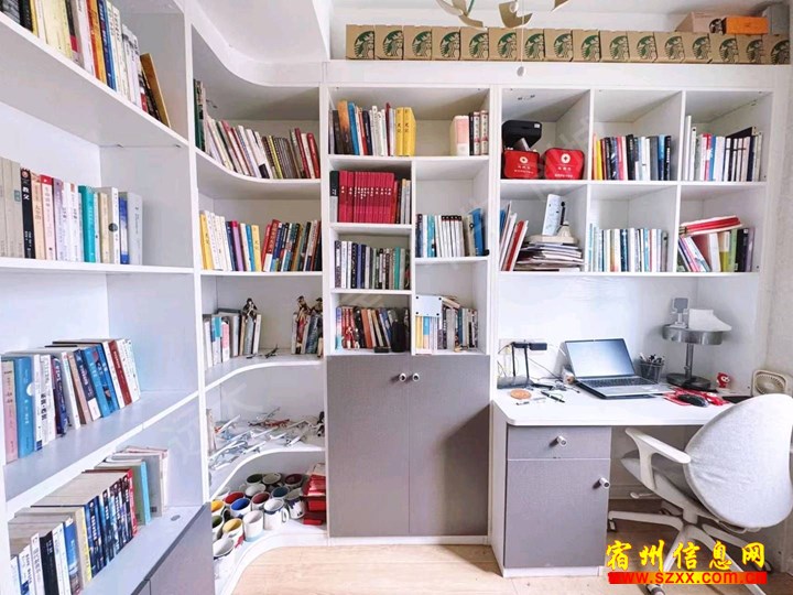 拂晓壹号小区 精装 三室两厅 107平