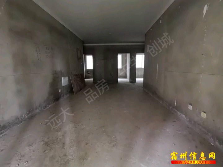 汇豪新天地 毛坯 三室两厅 120平