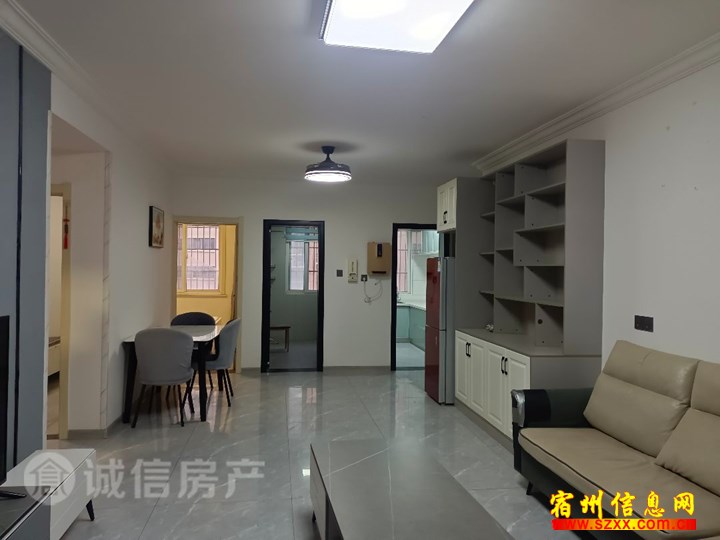 恒丰城东新城 精装三室出租