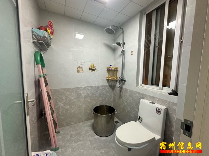 汴水苑小区,精装2室2厅,家具家电齐全,拎包即住