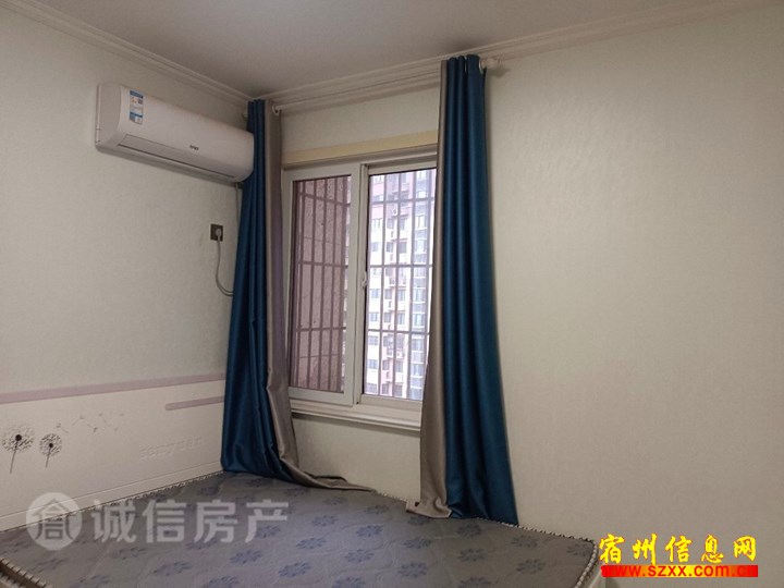 出租 东关恒丰3室精装 1100一个月