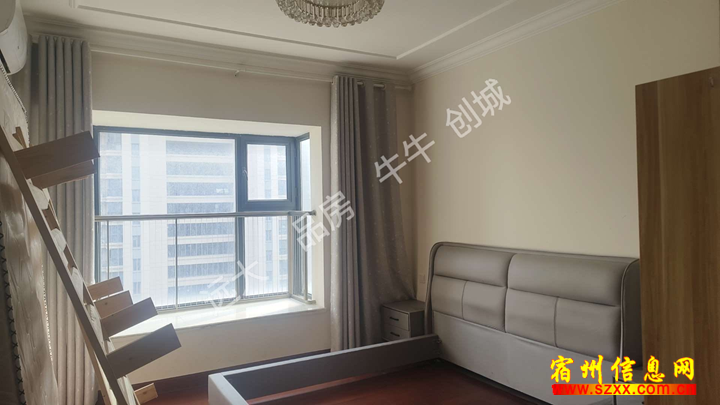 恒大名都精装修3室1100/月