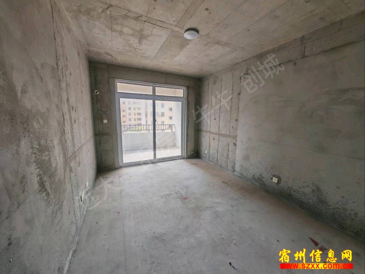 桃李苑师范巷毛坯,全小区z低,仅此一套