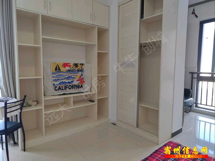 同盛广场 温馨一室一厅 房东直租 有网直租 随时看房