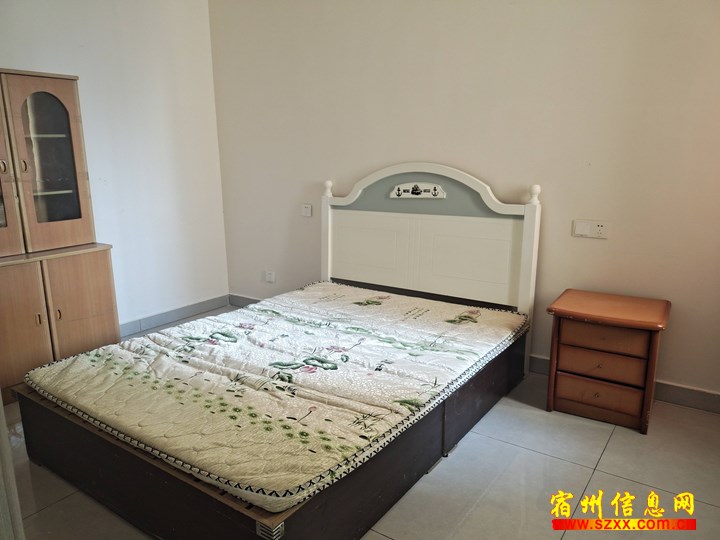 胜利路小区精装两室两厅900月拎包就住